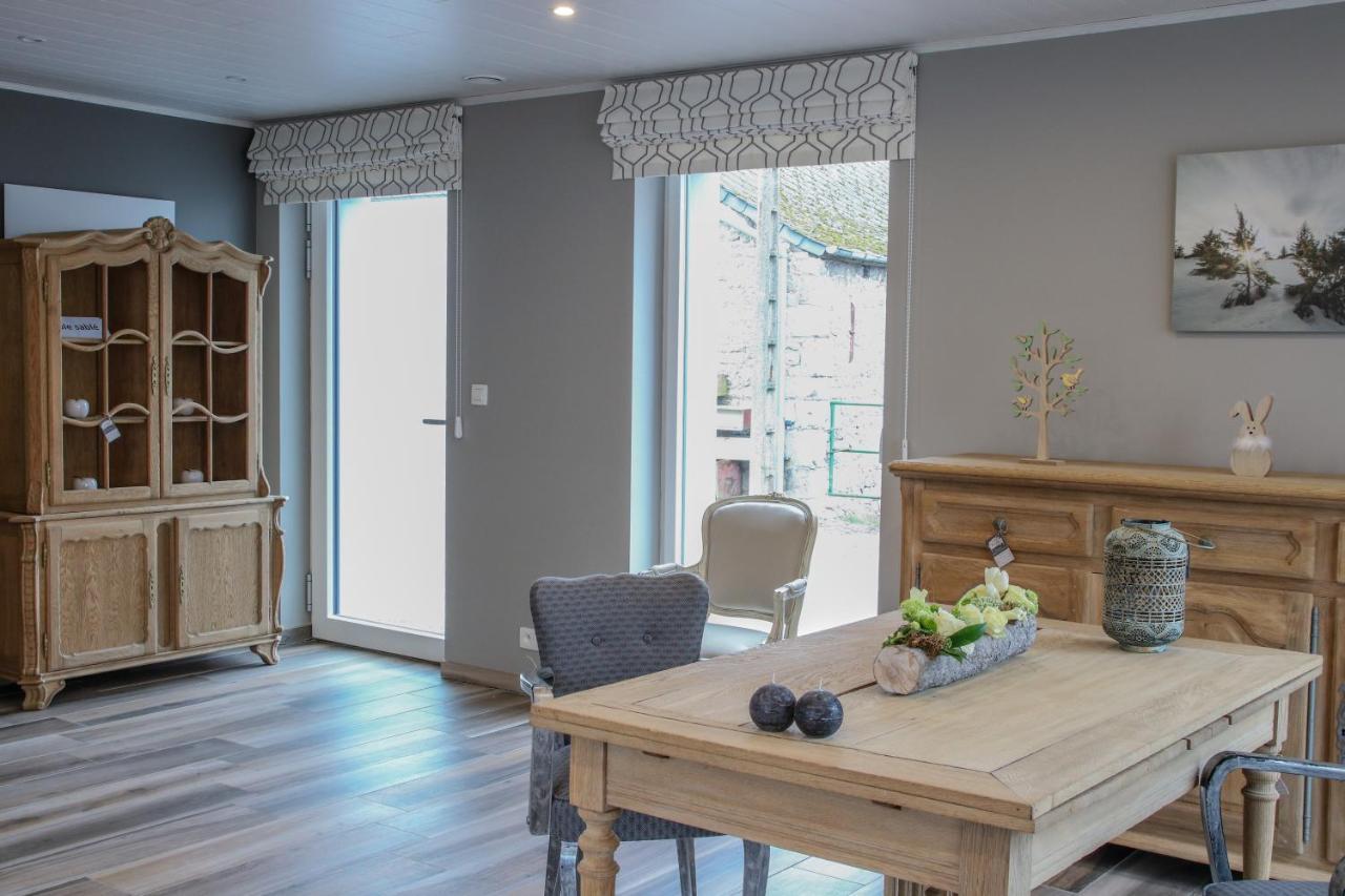 La Petite Maison Dans La Cour Stave Buitenkant foto